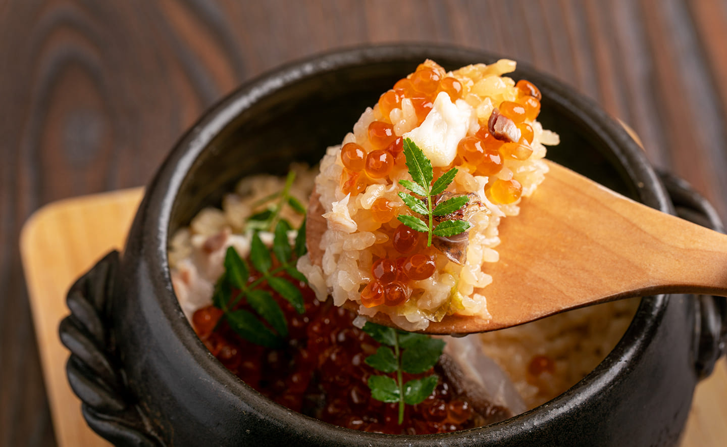 炭焼魚の土鍋ご飯